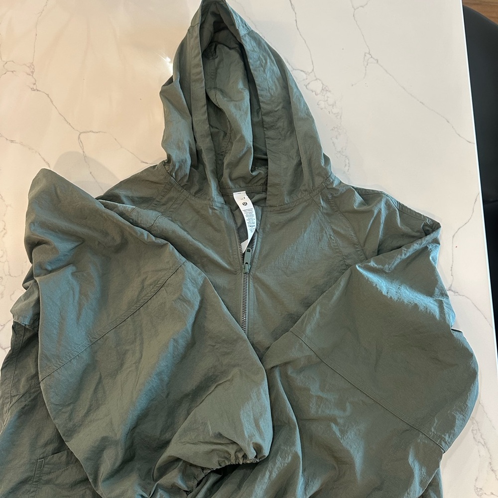 Lululemon Athletica Sage Green Zip-Up Jacket